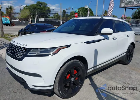 2018 Land Rover Range Rover Velar P250 S z USA, uszkodzony, nr VIN SALYB2RXXJA777427